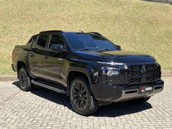 MITSUBISHI TRITON 2.4 BITURBO DIESEL CD KATANA 4X4 AUTOMÁTICO
